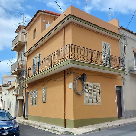 Ferienwohnung Casa Vacanze Di Nonna Rosa Santa Croce Camerina Exterior foto